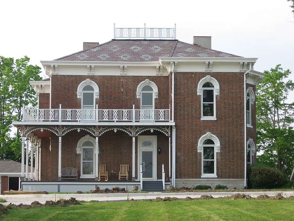 Photograph of Richard M. Hazelett House