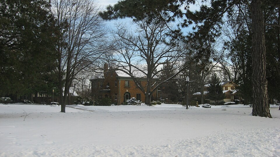 Photograph of Forest Park Boulevard Historic District