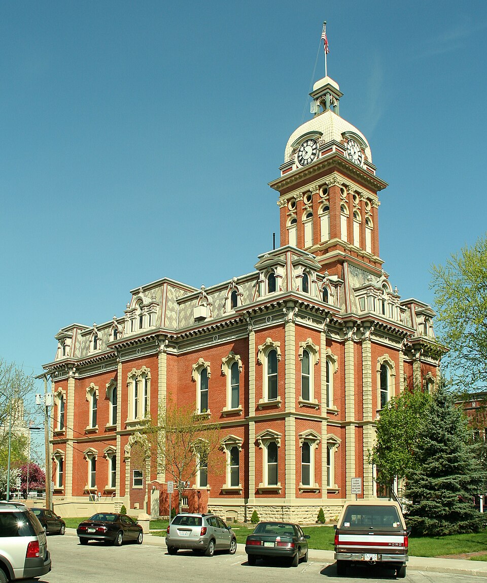 Photograph of Adams County Courthouse