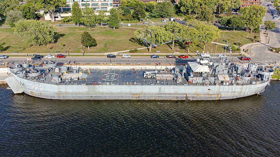 Photograph of USS LST-325