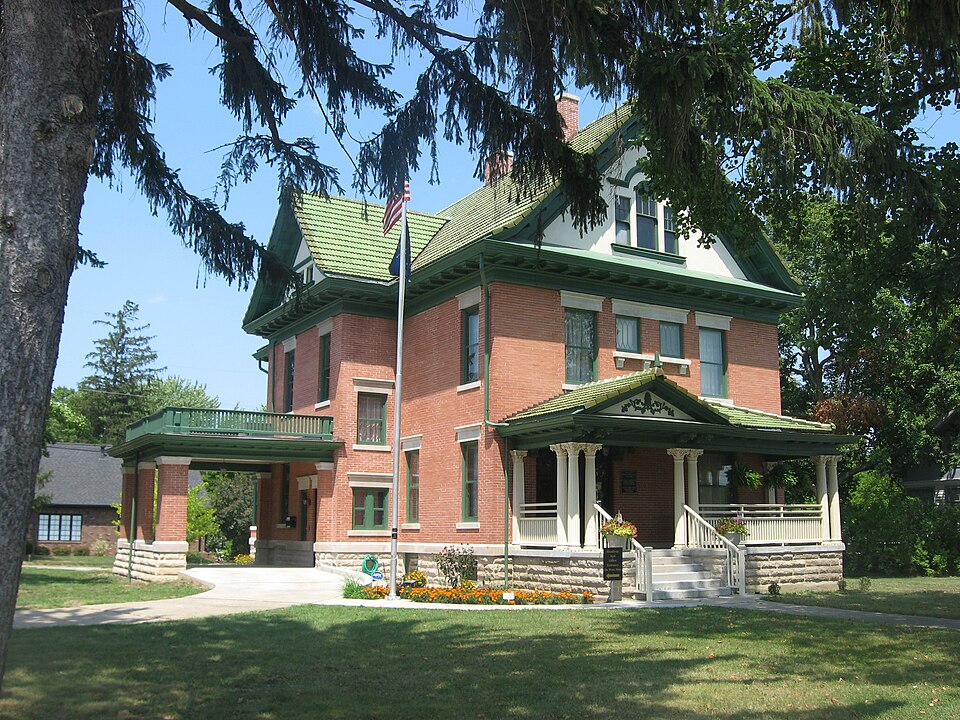 Photograph of Thompson-Ray House