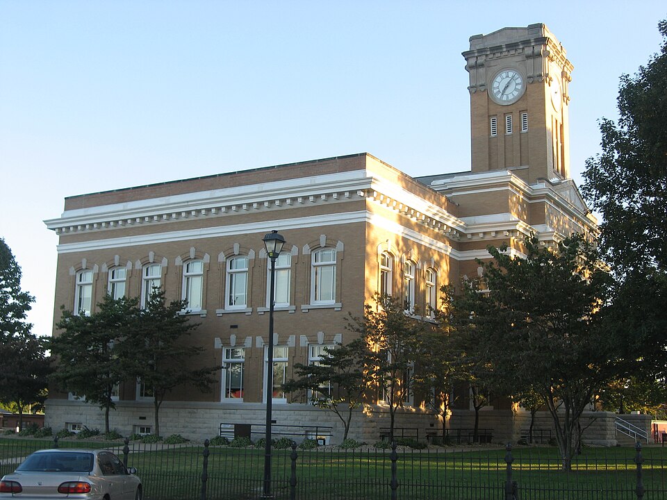 Photograph of Jackson County Courthouse