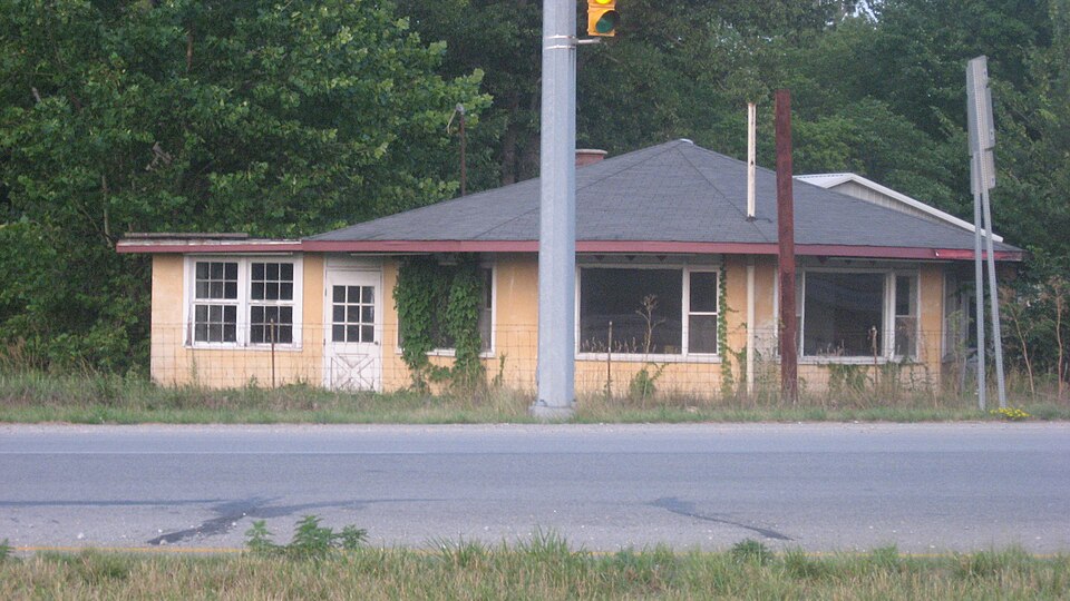 Photograph of Terrell Jacobs Circus Winter Quarters