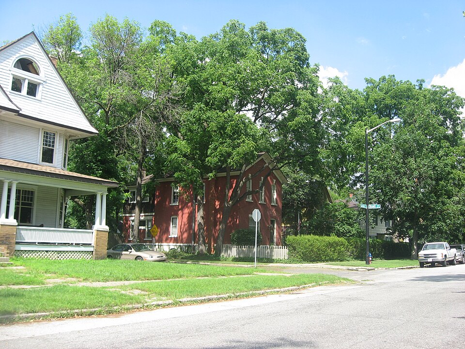 Photograph of West LaSalle Avenue Historic District