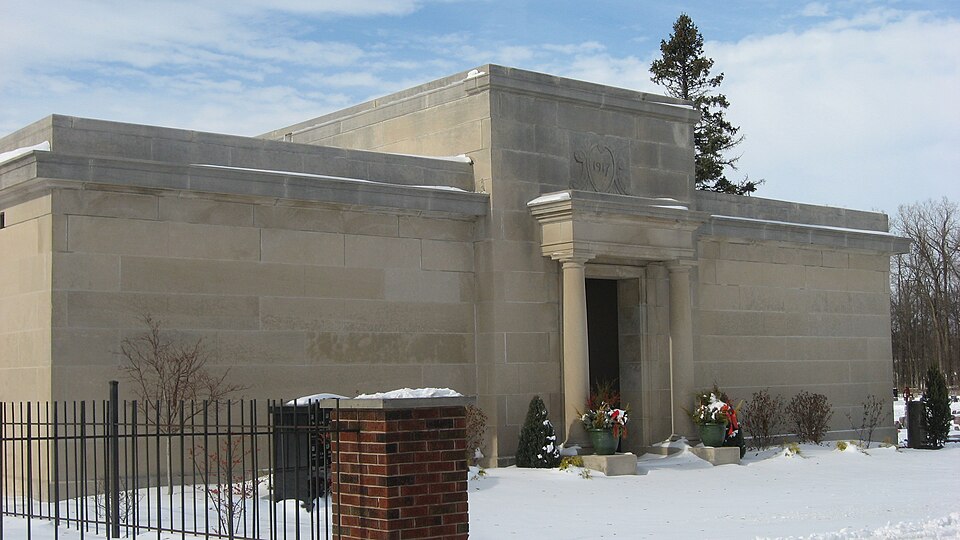 Photograph of Auburn Community Mausoleum
