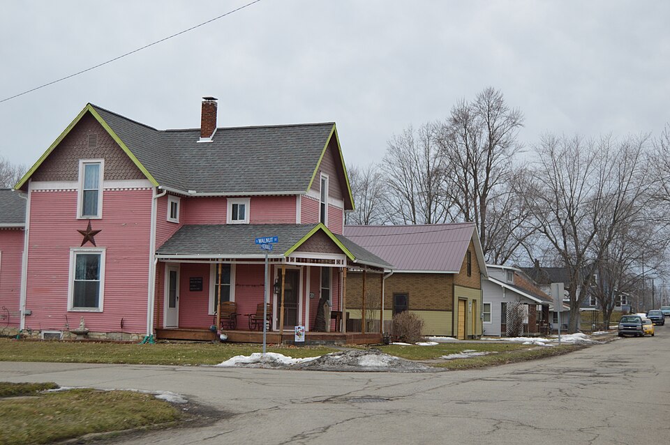 Photograph of LaFontaine Historic District