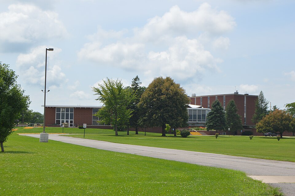 Photograph of Charles Halleck Student Center