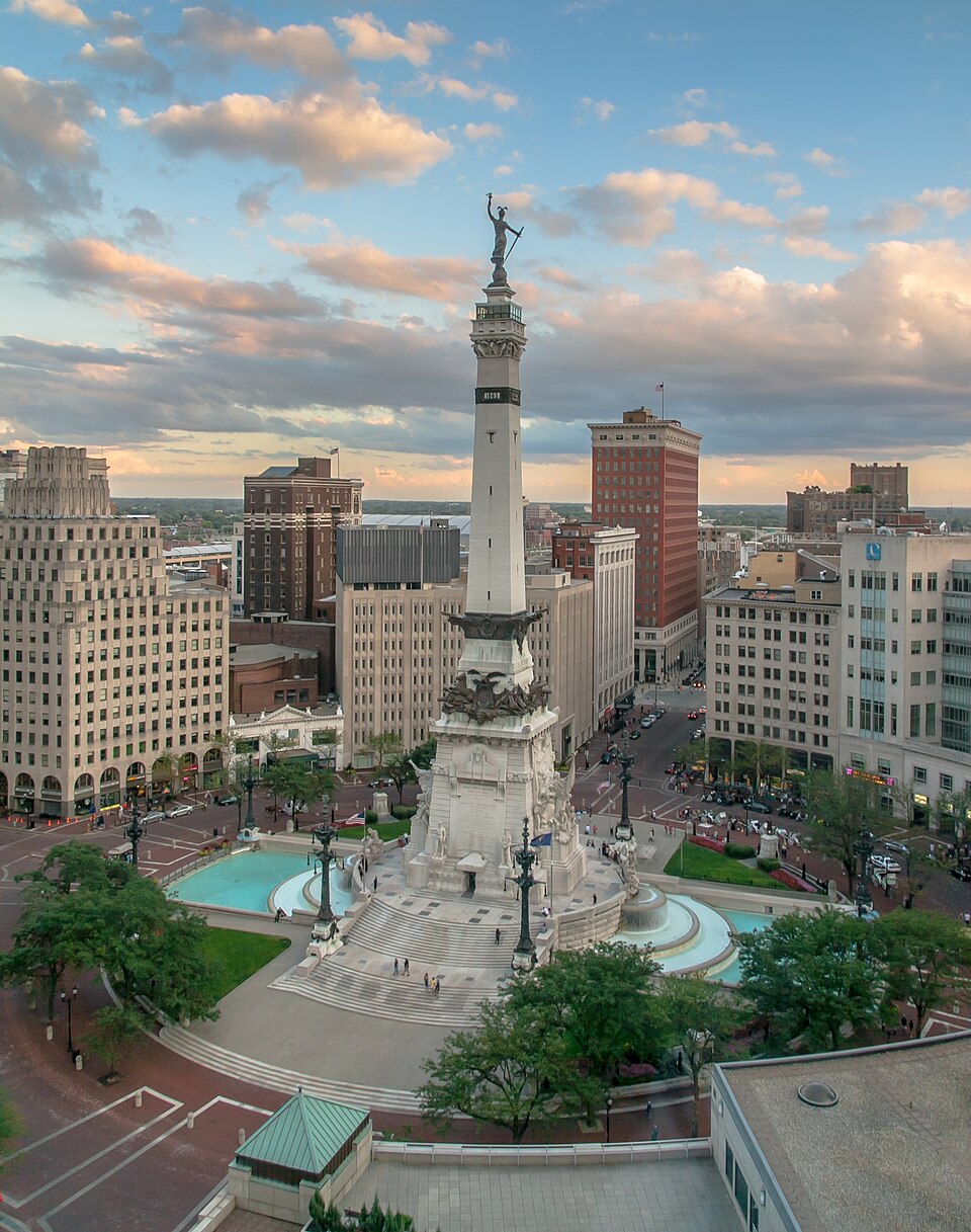 Photograph of Soldiers' and Sailors' Monument