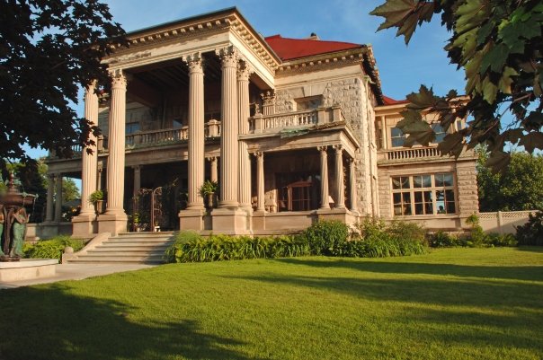 Photograph of Beiger Mansion