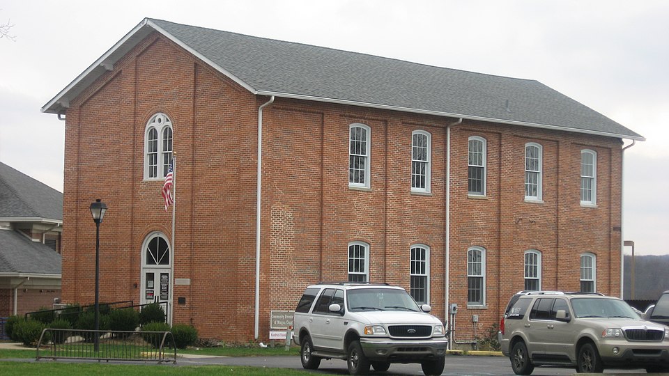 Photograph of Mooresville Friends Academy Building