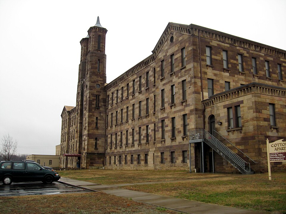 Photograph of Cannelton Cotton Mill