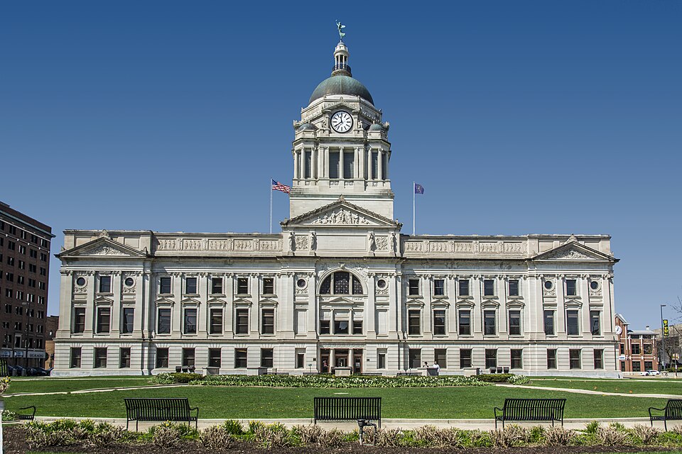 Photograph of Allen County Courthouse