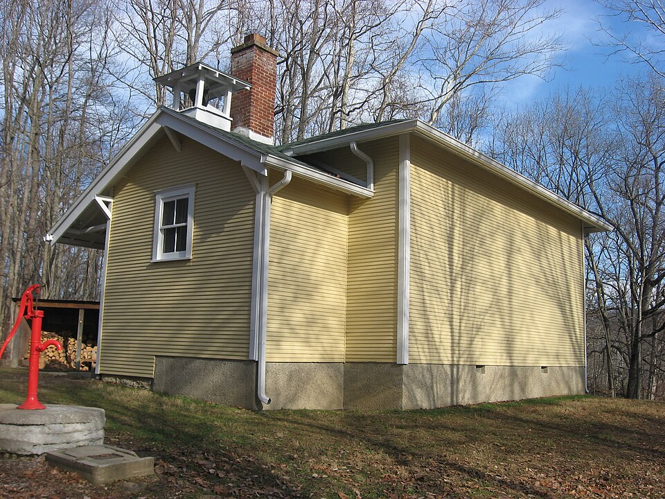 Photograph of Honey Creek School
