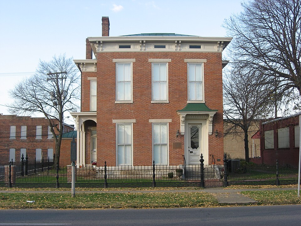 Photograph of McEwen-Samuels-Marr House