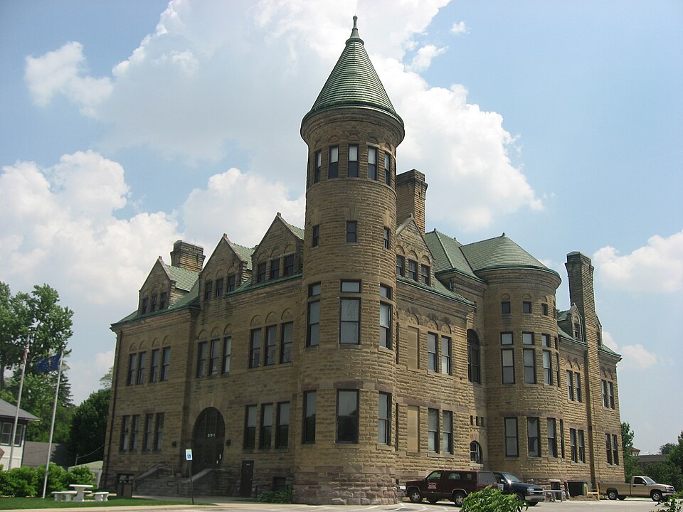 Photograph of Old Frankfort Stone High School