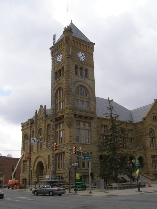 Photograph of Wells County Courthouse