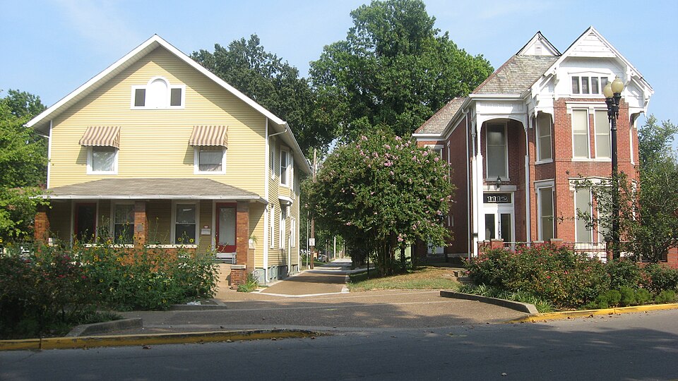 Photograph of Washington Avenue Historic District