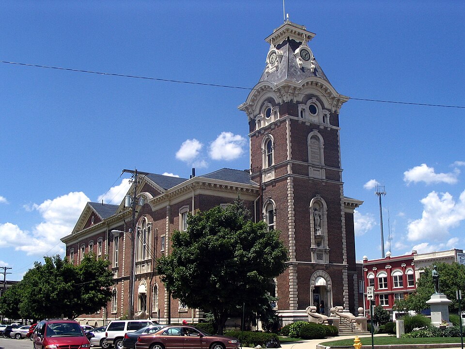 Photograph of Henry County Courthouse