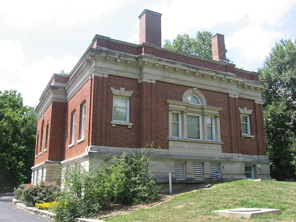 Photograph of Thomas A. Hendricks Library