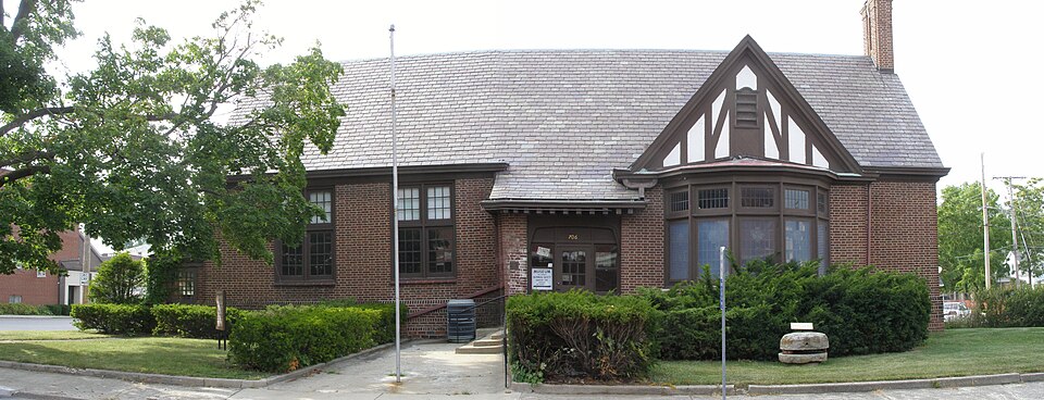 Photograph of Hobart Carnegie Library