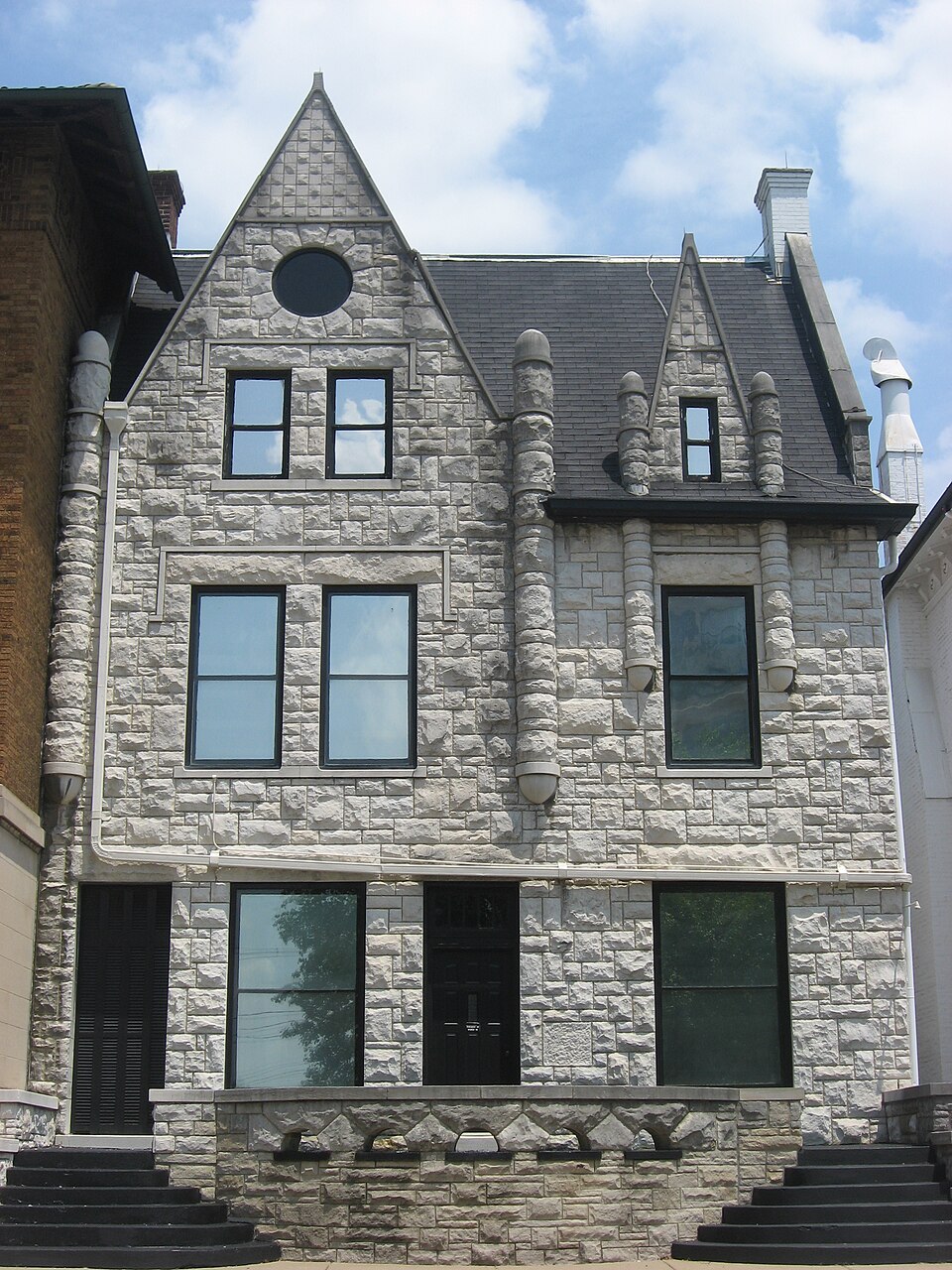 Photograph of Busse House