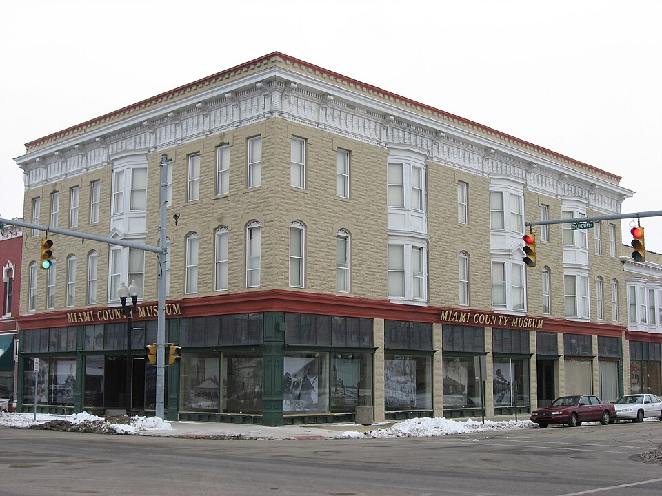 Photograph of Brownell Block/Senger Dry Goods Company Building