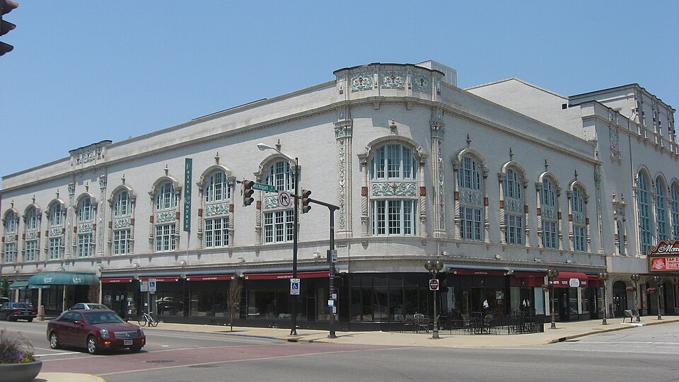 Photograph of Palais Royale Building