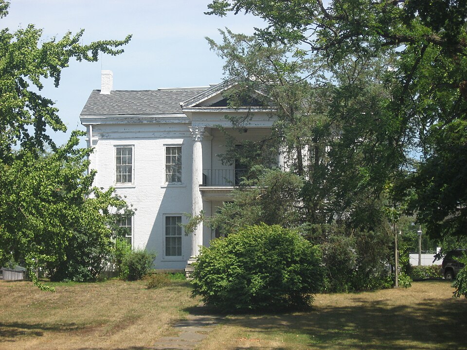 Photograph of Aaron Swayzee House