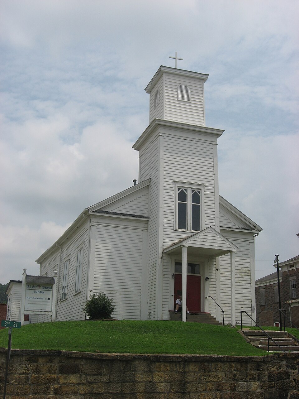Photograph of St. Luke's Episcopal Church