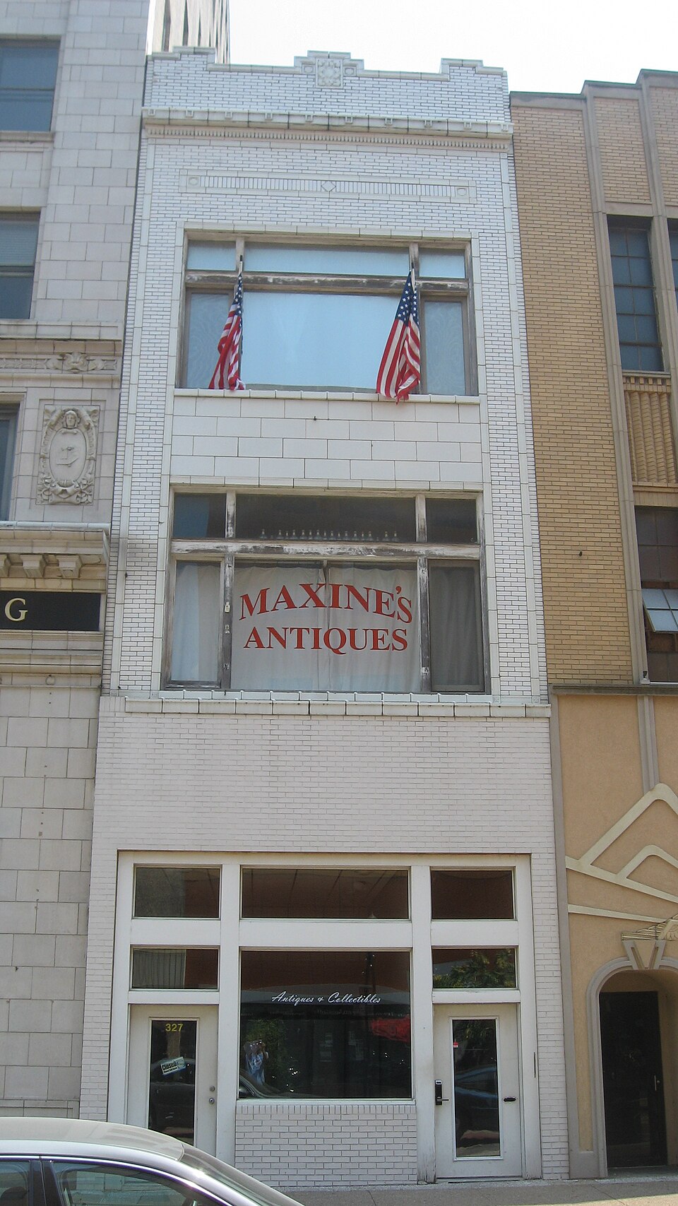 Photograph of Kuebler-Artes Building