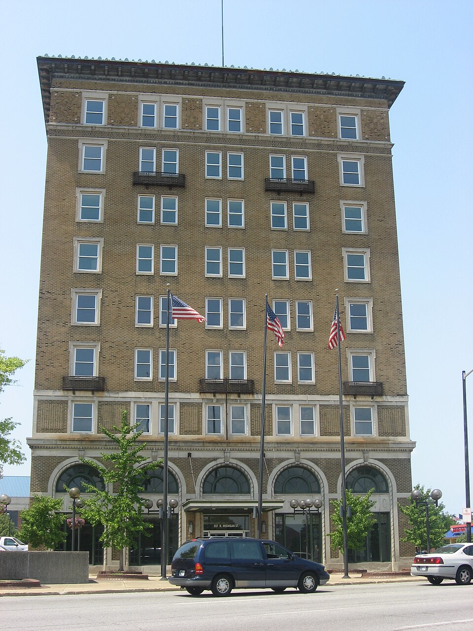 Photograph of LaSalle Hotel