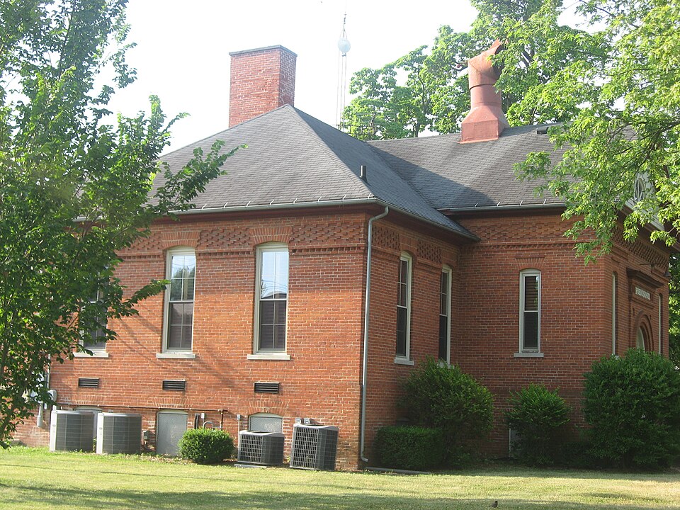 Photograph of South Grade School Building