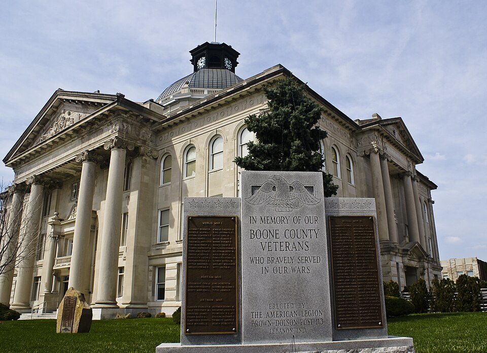 Photograph of Boone County Courthouse