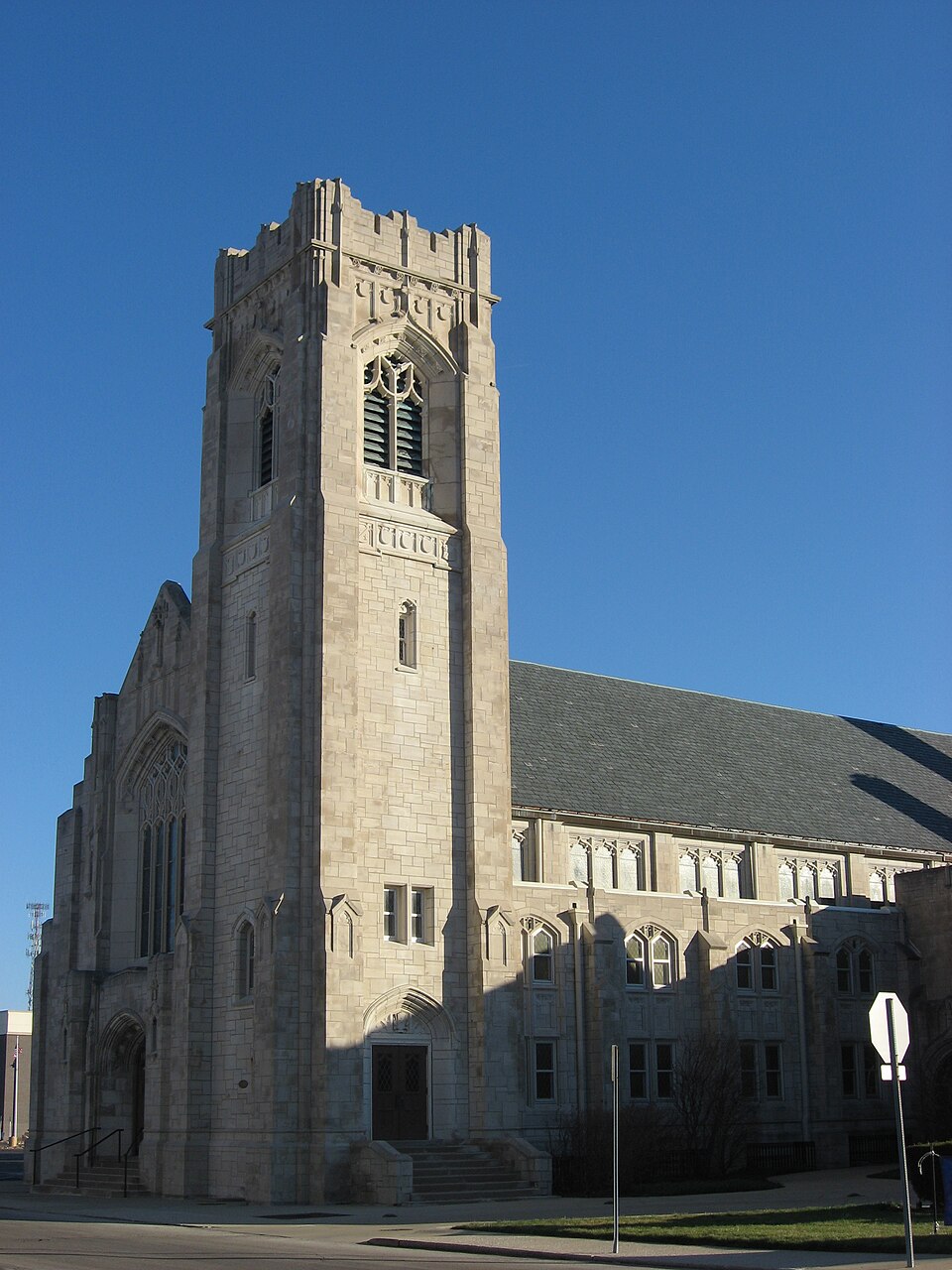 Photograph of First Baptist Church