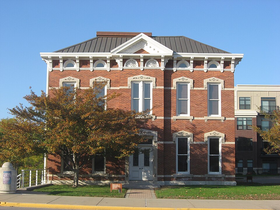 Photograph of Charles Kuhn House