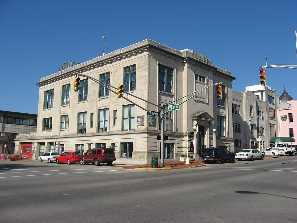 Photograph of Bloomington City Hall