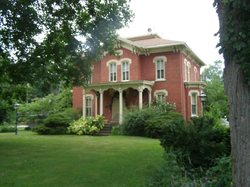 Photograph of Everel S. Smith House