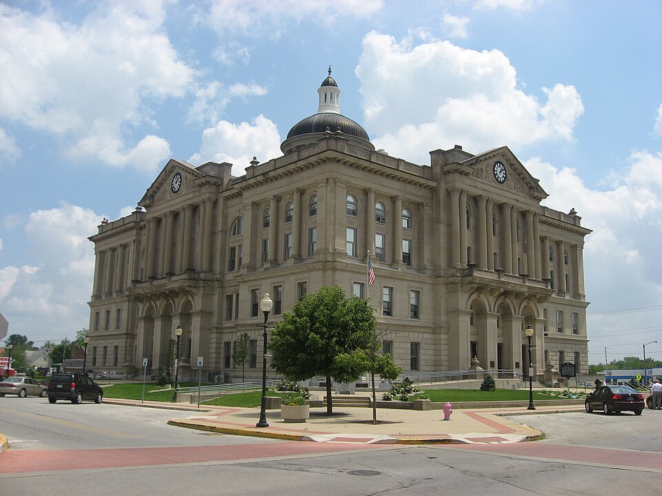 Photograph of Huntington Courthouse Square Historic District