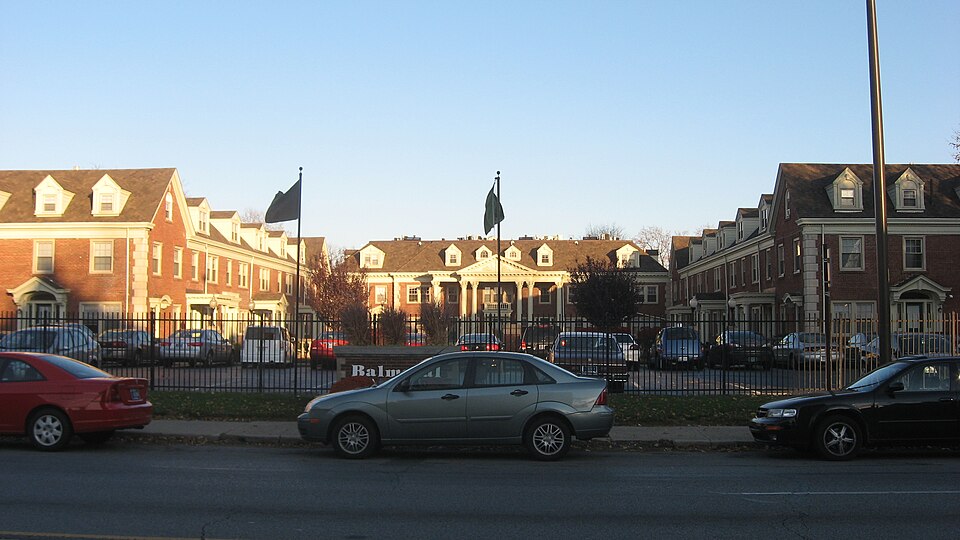 Photograph of Balmoral Court