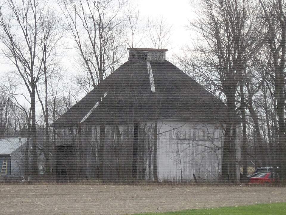 Photograph of Ben Colter Polygonal Barn