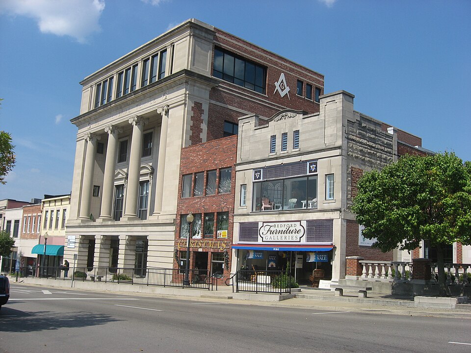 Photograph of Bedford Courthouse Square Historic District