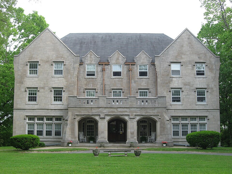 Photograph of Delta Kappa Epsilon Fraternity House