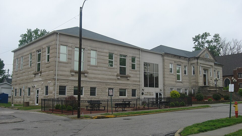 Photograph of Meridian-Forest Historic District