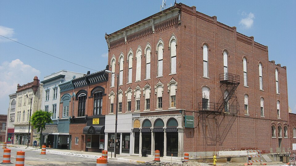 Photograph of Frankfort Commercial Historic District