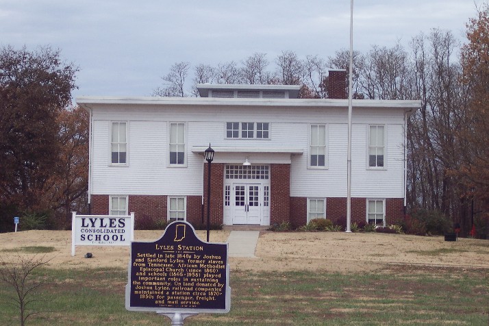 Photograph of Lyles Consolidated School