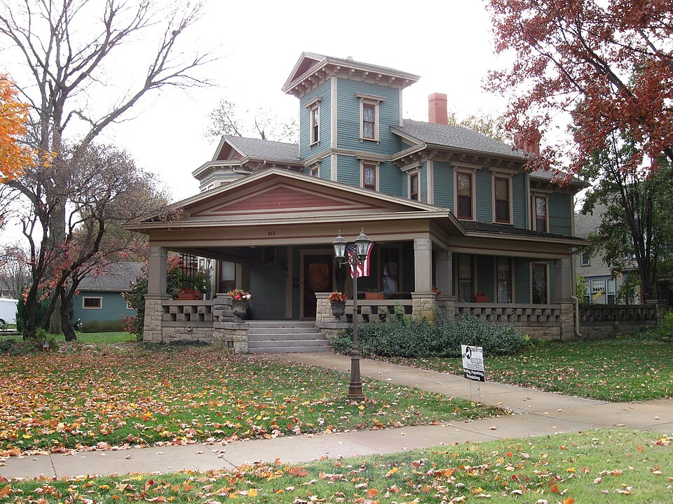 Photograph of Mead-Rogers House