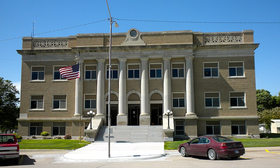 Photograph of Cheyenne County Courthouse