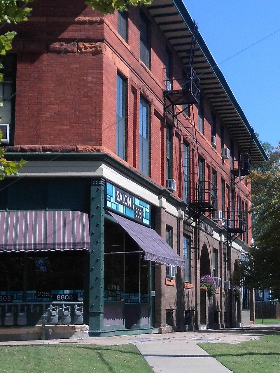 Photograph of Devon Apartments