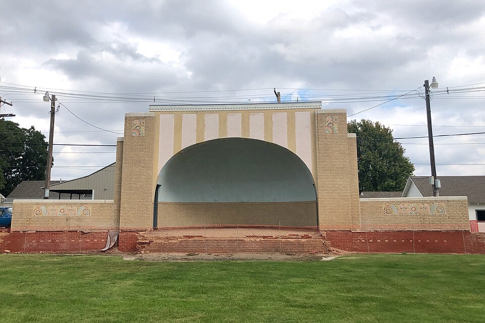 Photograph of Wolf Park Band Shell