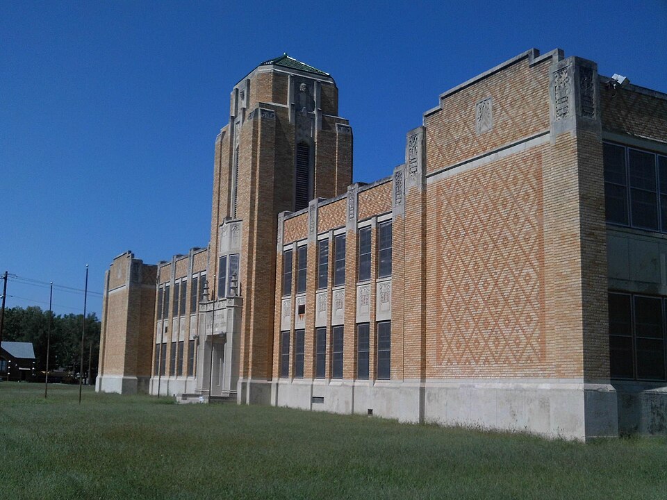 Photograph of East Topeka Junior High School